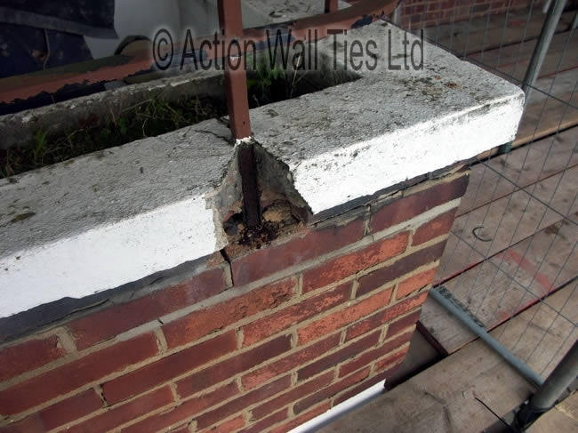 case 19 b - 1930s style low-rise apartments with balustrade wall defect repairs