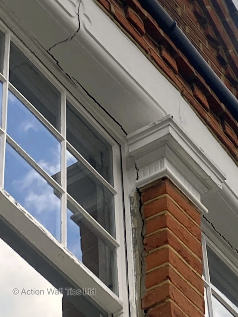 leaning bay column 06 SW13 768x1024 - Unstable 2 Storey Bay Window & Gable