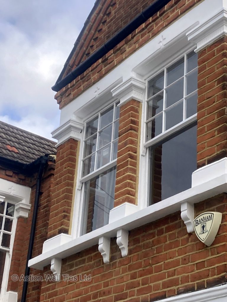 repaired bay column 03 SW13 768x1024 - Unstable 2 Storey Bay Window & Gable