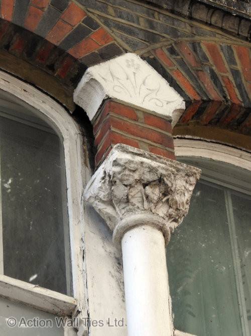 p column gaps lambeth - Repairs to Ornate Window Columns